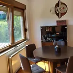 By The Castle Appartement *