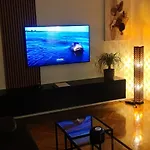 By The Castle Апартаменты *