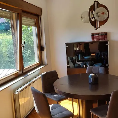 By The Castle Апартаменты *