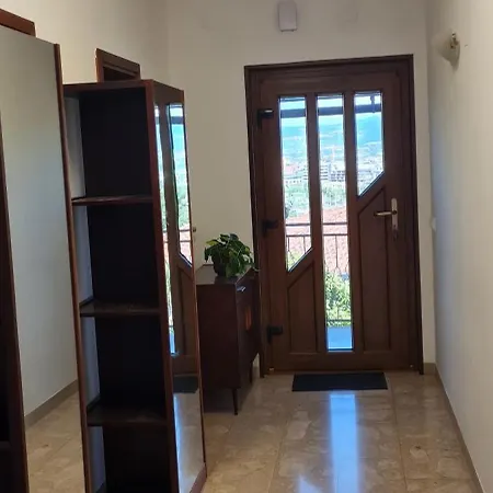 Apartment By The Castle Koper